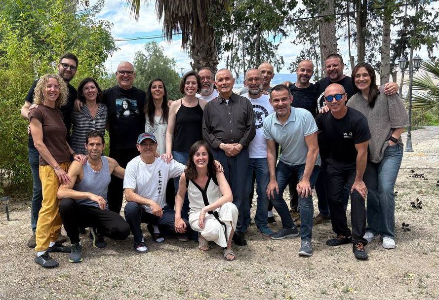 Imagen de portada de Una sangha laica, religiosa y secular